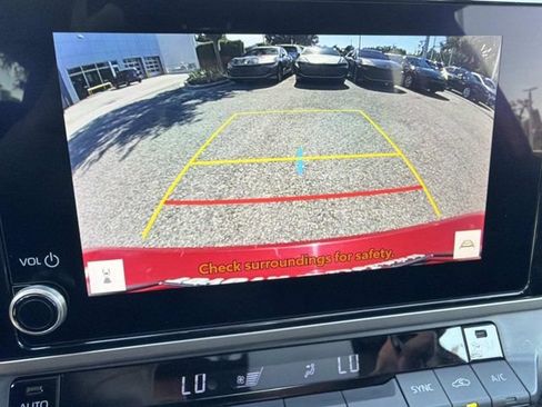 Certified 2025 Toyota Camry SE FWD image 29