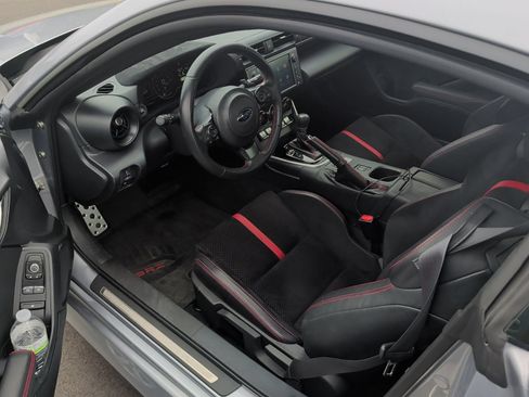 Used 2024 Subaru BRZ Limited RWD image 11