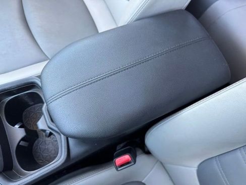 Certified 2019 Toyota RAV4 XLE Premium w/ Cold Weather Package AWD/4WD image 19