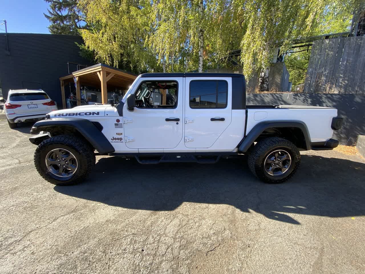 Used 2021 Jeep Gladiator Rubicon AWD/4WD image 3