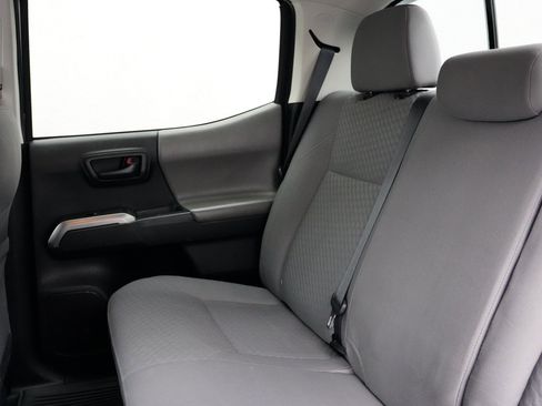 Used 2021 Toyota Tacoma SR5 image 15