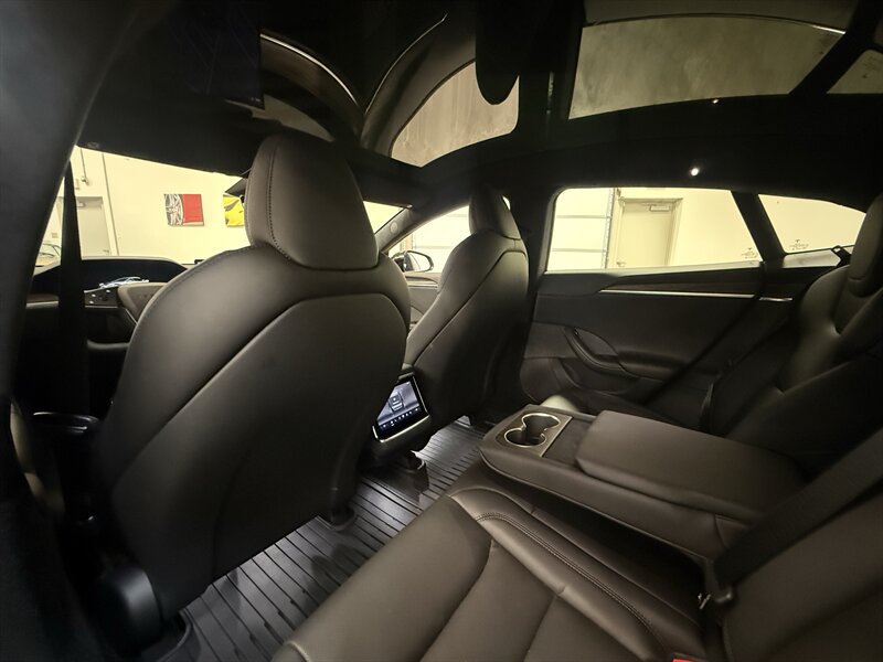 Used 2021 Tesla Model S Long Range AWD/4WD image 15