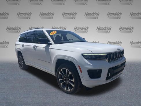 Used 2023 Jeep Grand Cherokee L Overland RWD image 2
