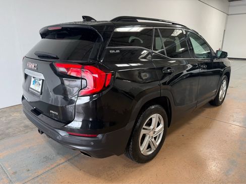 Used 2019 GMC Terrain SLE w/ GMC Pro Grade Package AWD/4WD image 7