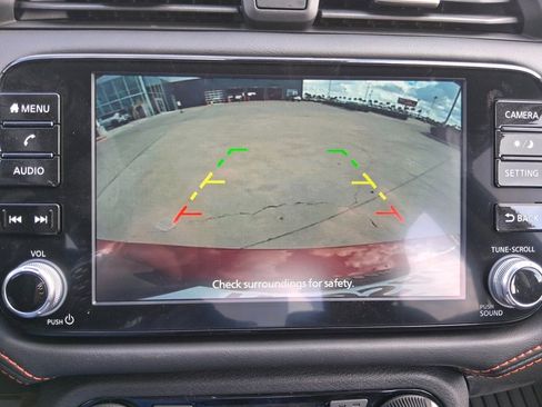 New 2025 Nissan Versa SR w/ Trunk Package image 15