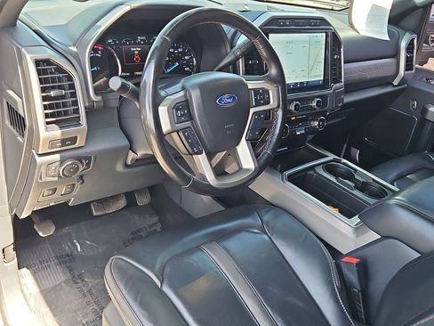 Used 2022 Ford F250 Platinum AWD/4WD image 13