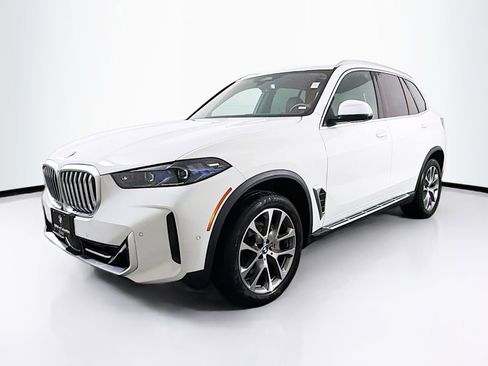 Used 2026 BMW X5 xDrive40i image 3