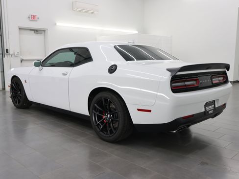 Used 2021 Dodge Challenger R/T Scat Pack w/ Dynamics Package RWD image 6