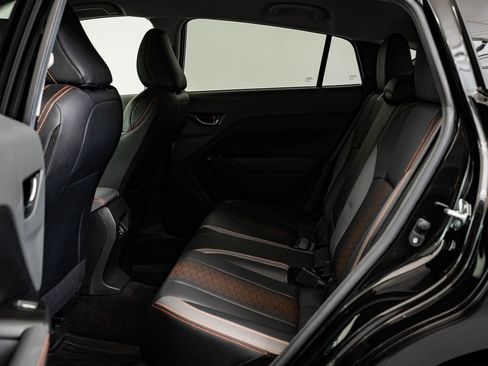 Used 2025 Subaru Crosstrek 2.5i Limited w/ Popular Package #3A image 39