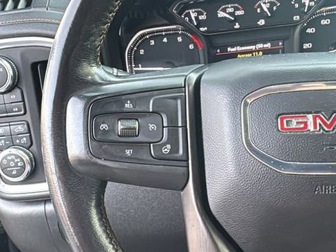 Used 2022 GMC Sierra 2500 AT4 w/ Gooseneck/5TH Wheel Package image 6