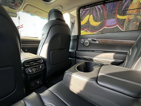 Used 2022 Genesis GV80 3.5T w/ Advanced Package 06 image 20