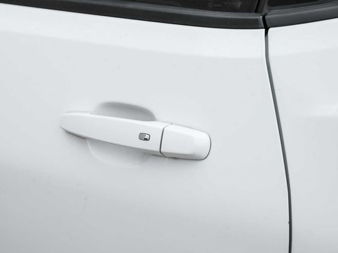 Used 2018 Chevrolet Camaro ZL1 RWD image 38