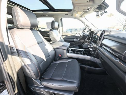 New 2025 Ford F350 Lariat w/ Lariat Ultimate Package image 22