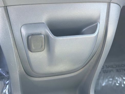 Used 2017 Chevrolet Bolt LT image 26