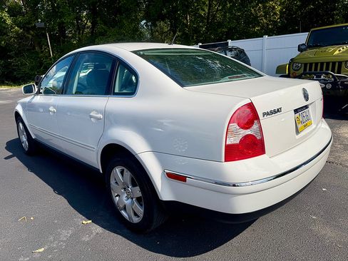 Used 2002 Volkswagen Passat GLX AWD/4WD image 6