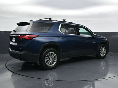 Used 2023 Chevrolet Traverse LT AWD/4WD image 2