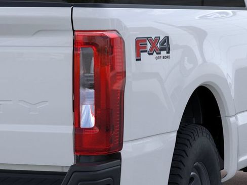 New 2026 Ford F350 XL AWD/4WD image 21