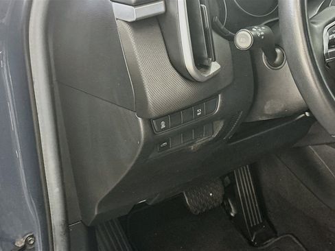 Used 2025 MAZDA CX-50 AWD 2.5 S w/ Preferred Package image 17