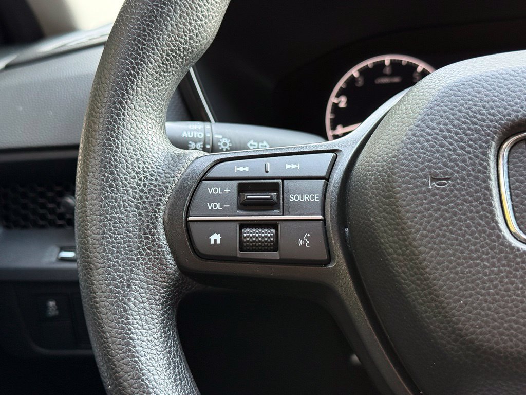 Used 2023 Honda CR-V LX image 16