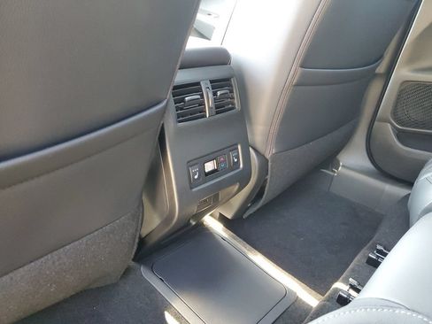New 2026 Nissan Rogue Platinum AWD/4WD image 14