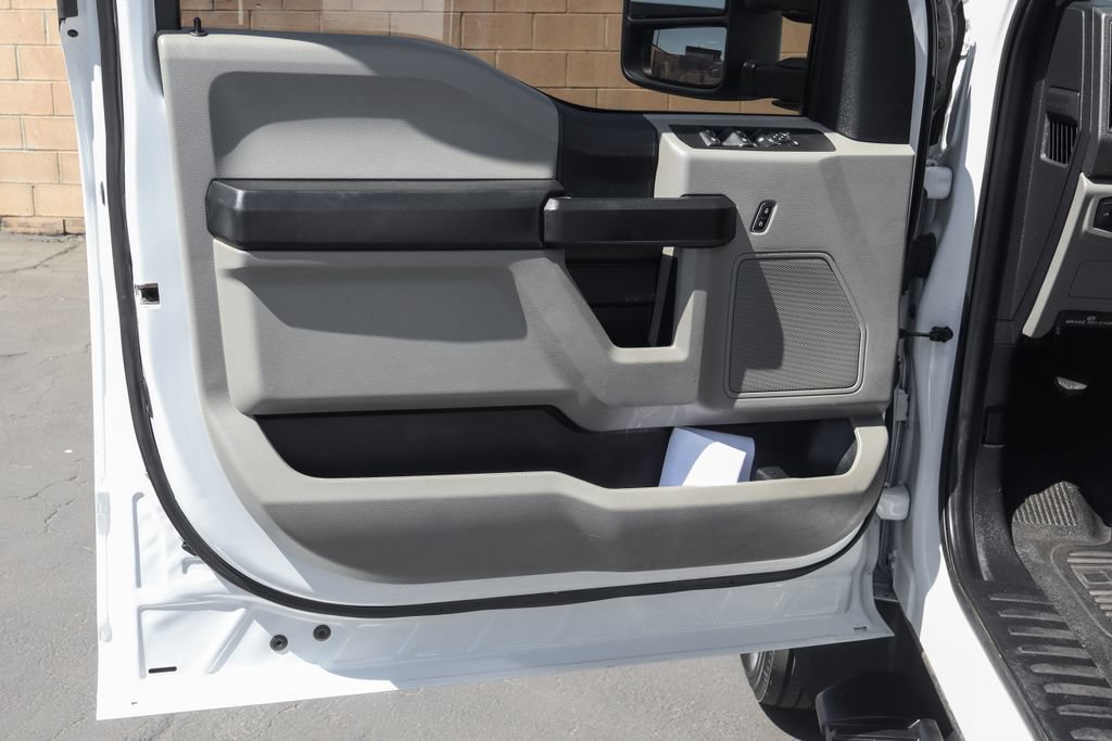 Used 2021 Ford F550 2WD Crew Cab Super Duty image 18