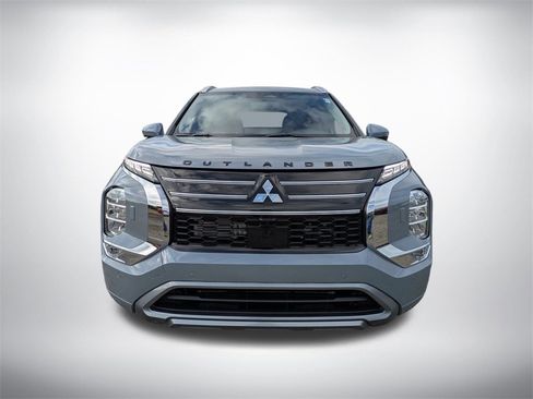 New 2026 Mitsubishi Outlander SEL image 8