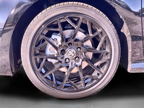 New 2026 Toyota Camry XLE AWD/4WD image 10