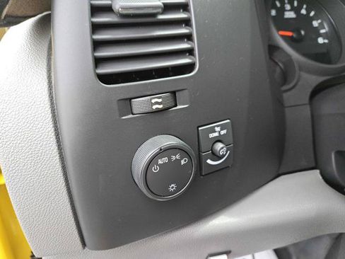 Used 2012 Chevrolet Silverado 1500 W/T AWD/4WD image 18