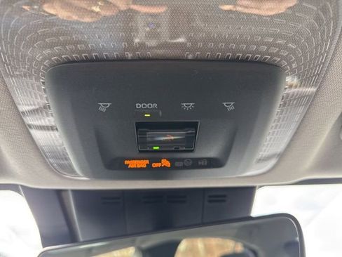 New 2026 Toyota Prius XLE image 26