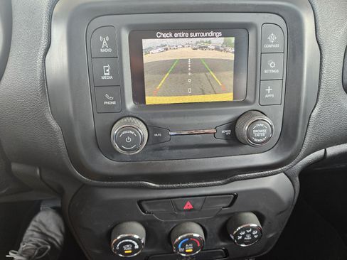 Used 2018 Jeep Renegade Sport w/ Power & Air Group AWD/4WD image 10