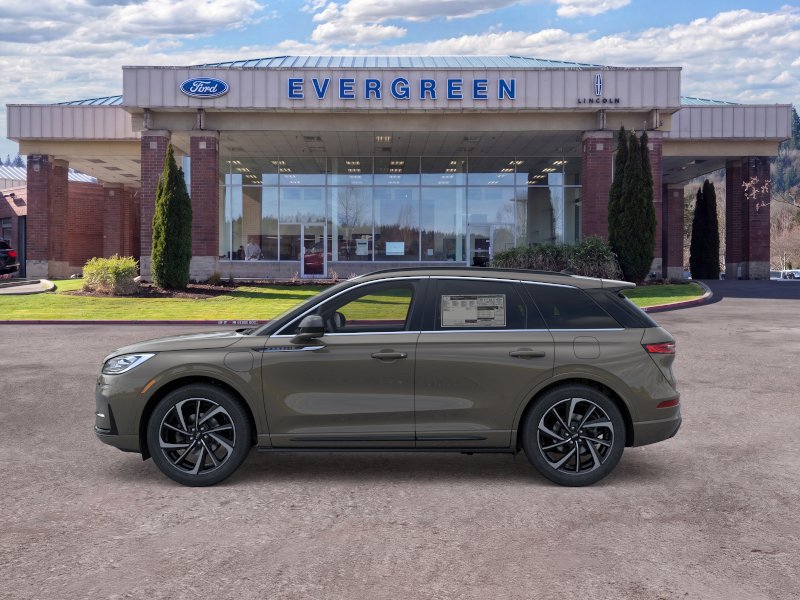New 2025 Lincoln Corsair Grand Touring AWD/4WD image 3
