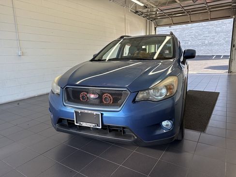 Used 2014 Subaru Crosstrek 2.0i Premium image 3