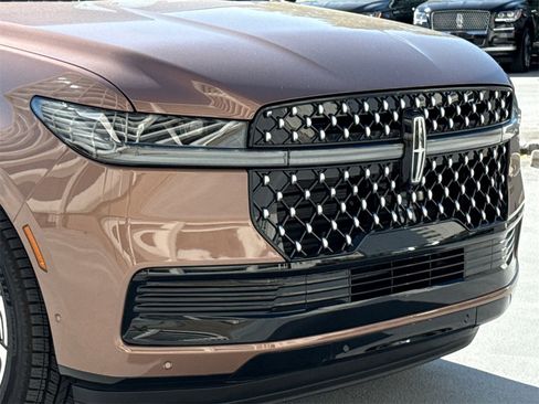New 2025 Lincoln Navigator Black Label image 5