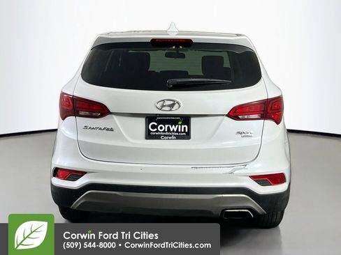 Used 2017 Hyundai Santa Fe Sport AWD/4WD image 13