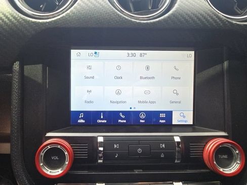 Used 2017 Ford Mustang Coupe RWD image 35