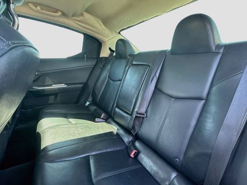 Used 2010 Dodge Avenger R/T FWD image 17