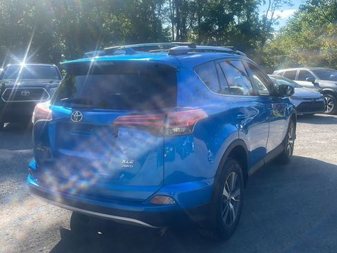 Used 2016 Toyota RAV4 XLE AWD/4WD image 10
