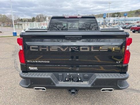 Used 2022 Chevrolet Silverado 1500 LT Trail Boss w/ LT Trail Boss Premium Package AWD/4WD image 7