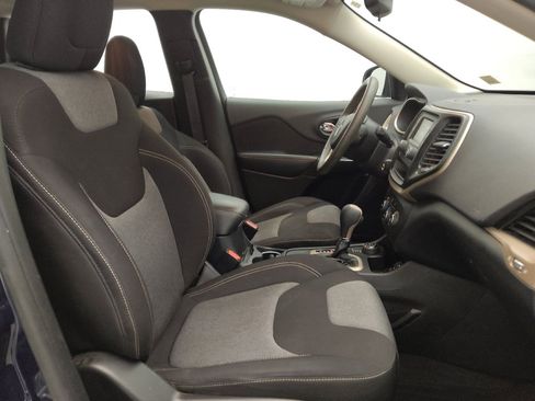 Used 2014 Jeep Cherokee Sport AWD/4WD image 21