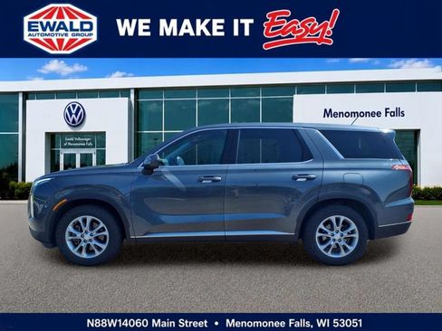Used 2022 Hyundai Palisade SE w/ Cargo Package FWD image 4
