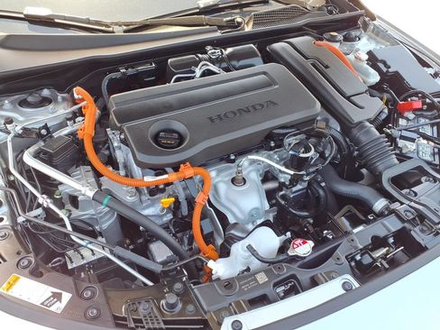 Used 2025 Honda Civic Sport image 24
