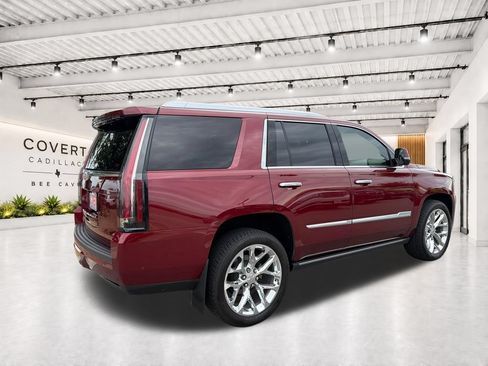 Used 2019 Cadillac Escalade Platinum AWD/4WD image 10