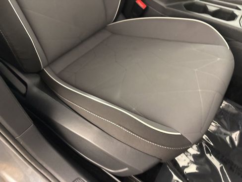 Used 2025 Volkswagen Jetta Sport image 27