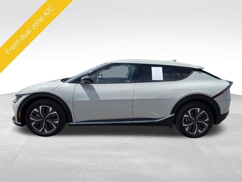 Certified 2024 Kia EV6 Light Long Range AWD/4WD image 2