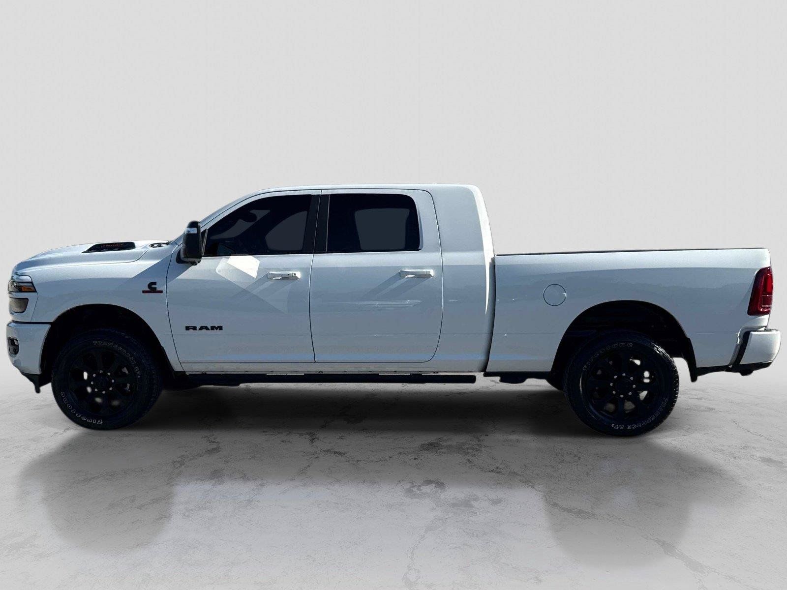 Certified 2025 RAM 2500 Laramie AWD/4WD image 8