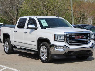 Used 2017 GMC Sierra 1500 SLT w/ SLT Premium Package