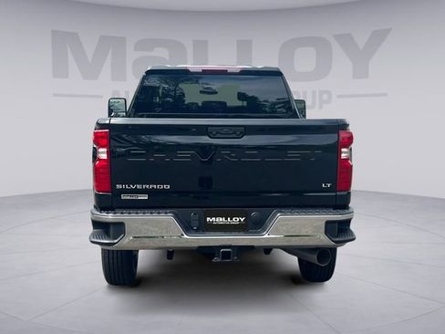 Used 2026 Chevrolet Silverado 2500 LT w/ Convenience Package AWD/4WD image 4
