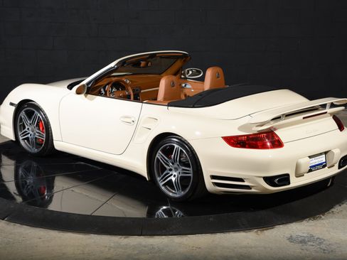 Used 2009 Porsche 911 Turbo image 16