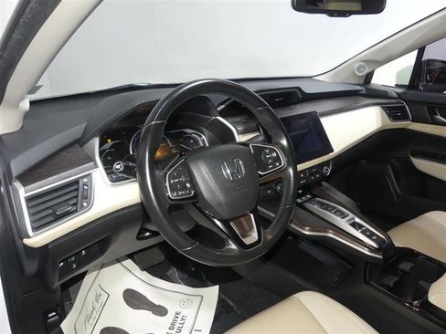 Used 2018 Honda Clarity Touring image 23
