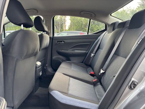 Used 2025 Nissan Versa SV FWD image 23